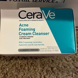COPY - Cerave acne, foaming cream cleanser